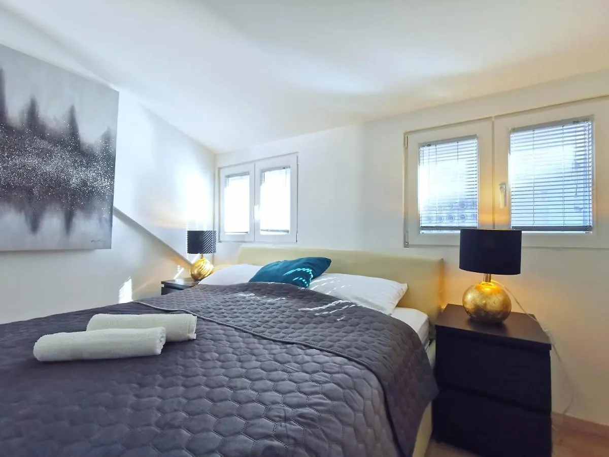 Heaven Home Split Apartment